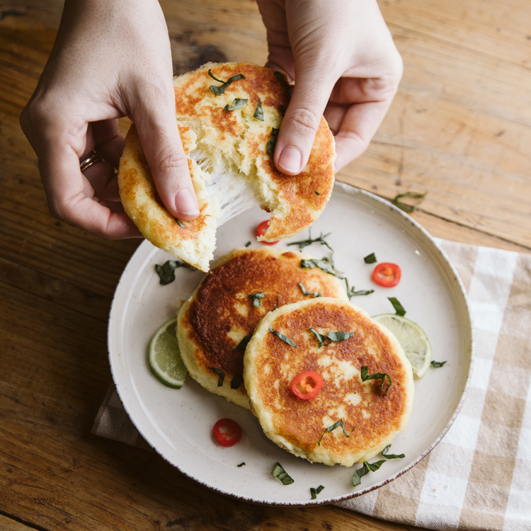 Keto por el Mundo - Libro de recetas (tapa blanda)